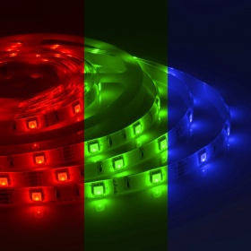 Комплект светодиодной ленты Apeyron 12В 7.2Вт/м smd 5050 30 д/м IP65 5м RGB (блок, коннектор, контроллер)  10-03